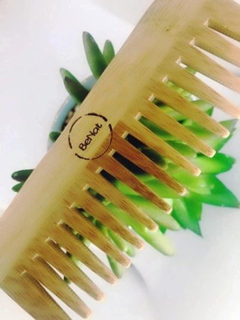 All-Natural Bamboo Hair Comb DC-BeNat